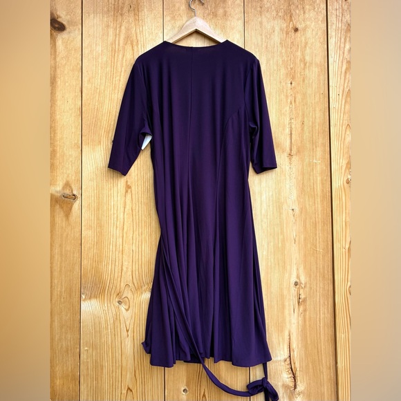 Kiyonna NWOT Purple Essential Wrap Dress Sz 2X - Picture 6 of 6